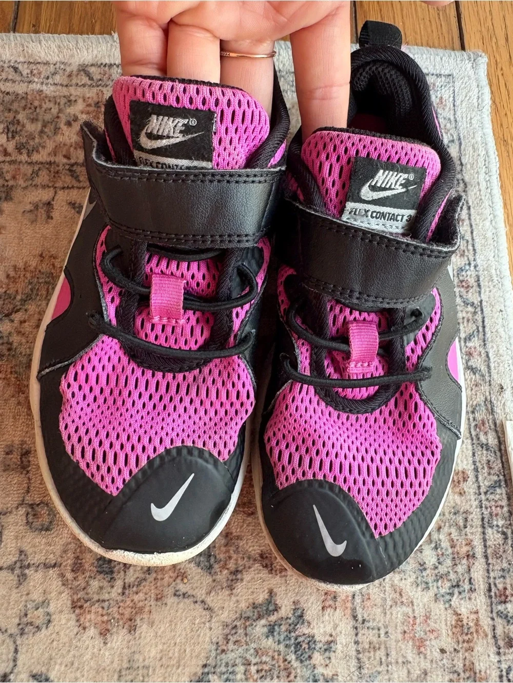 Girls Purple Mesh 12.5C Nike Velcro Sneakers lightweight